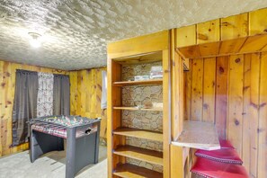Game room - Cozy Helper Home w/ Fenced Yard, Pets Welcome (Helper)