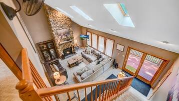 Smart TV, fireplace, video games, DVD player