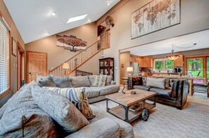 Smart-tv, pejs, videospil, dvd-afspiller