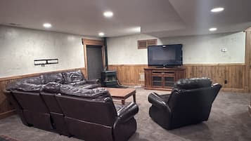 智能电视、壁炉