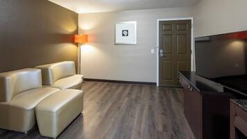 Suite, 1 Bedroom | Desk, iron/ironing board, free WiFi, bed sheets
