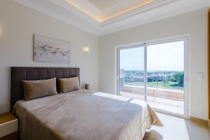 别墅 | 4 多间卧室