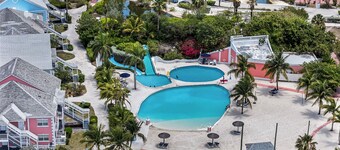 Relaxing Waterfront Stay in the Heart of Sandyport