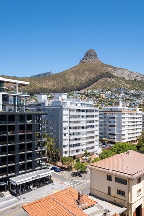 Exterior - The Flamingo by Perch Stays (Cape Town)