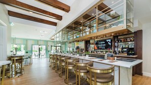Bar (in der Unterkunft)