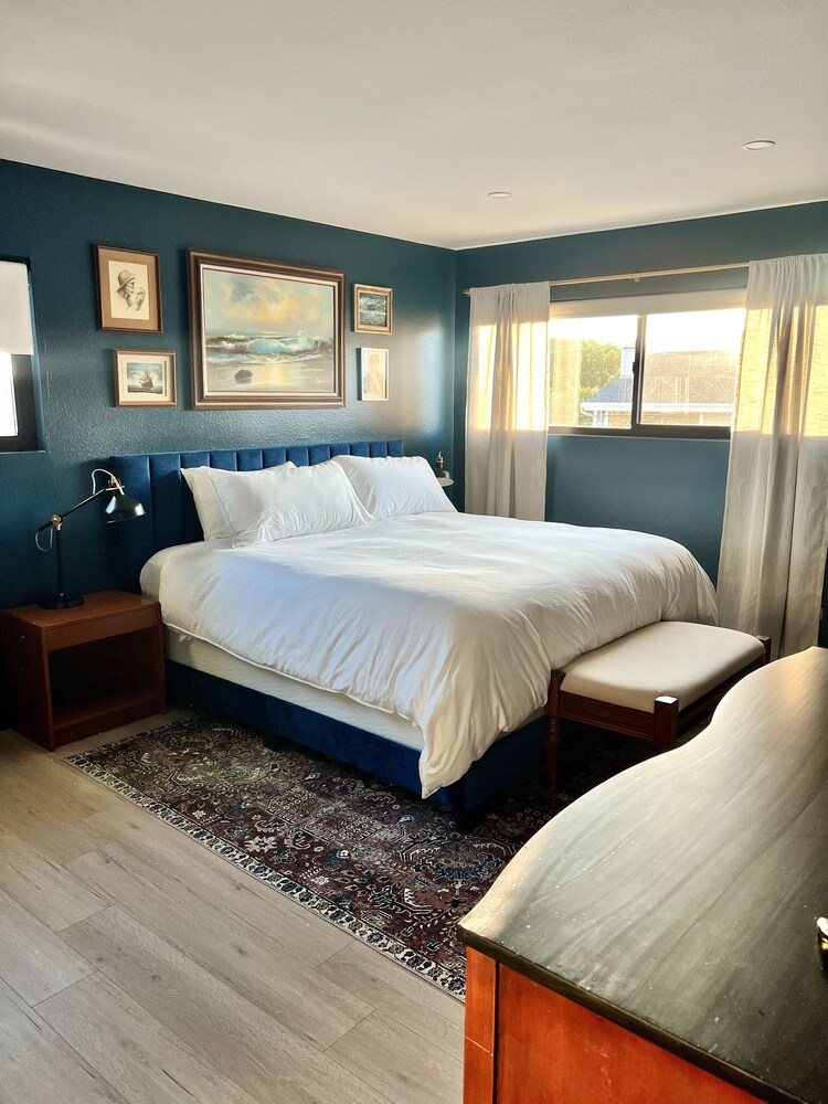 LUXE brandnew designed 2 bd/2 bath w/ backyard Dana Point Vrbo
