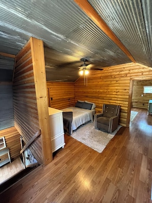 2 chambres, bureau, draps fournis