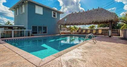 Beautiful 7-Bedroom Villa with Pool