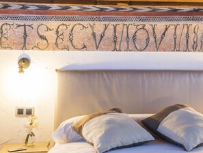 2 chambres, fer et planche à repasser, accès Internet, draps fournis