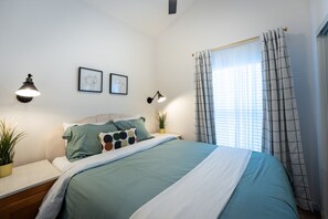 1 soverom, skrivebord og wi-fi (inkludert)