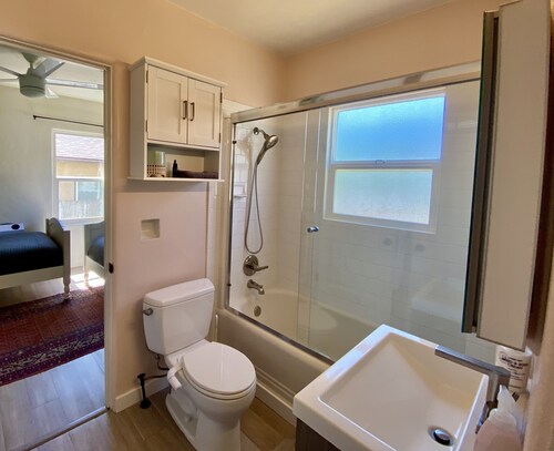 Charming Cottage - Conveniently located to Cal Poly and  Downtown SLO