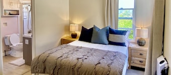 Charming Cottage - Conveniently located to Cal Poly and  Downtown SLO