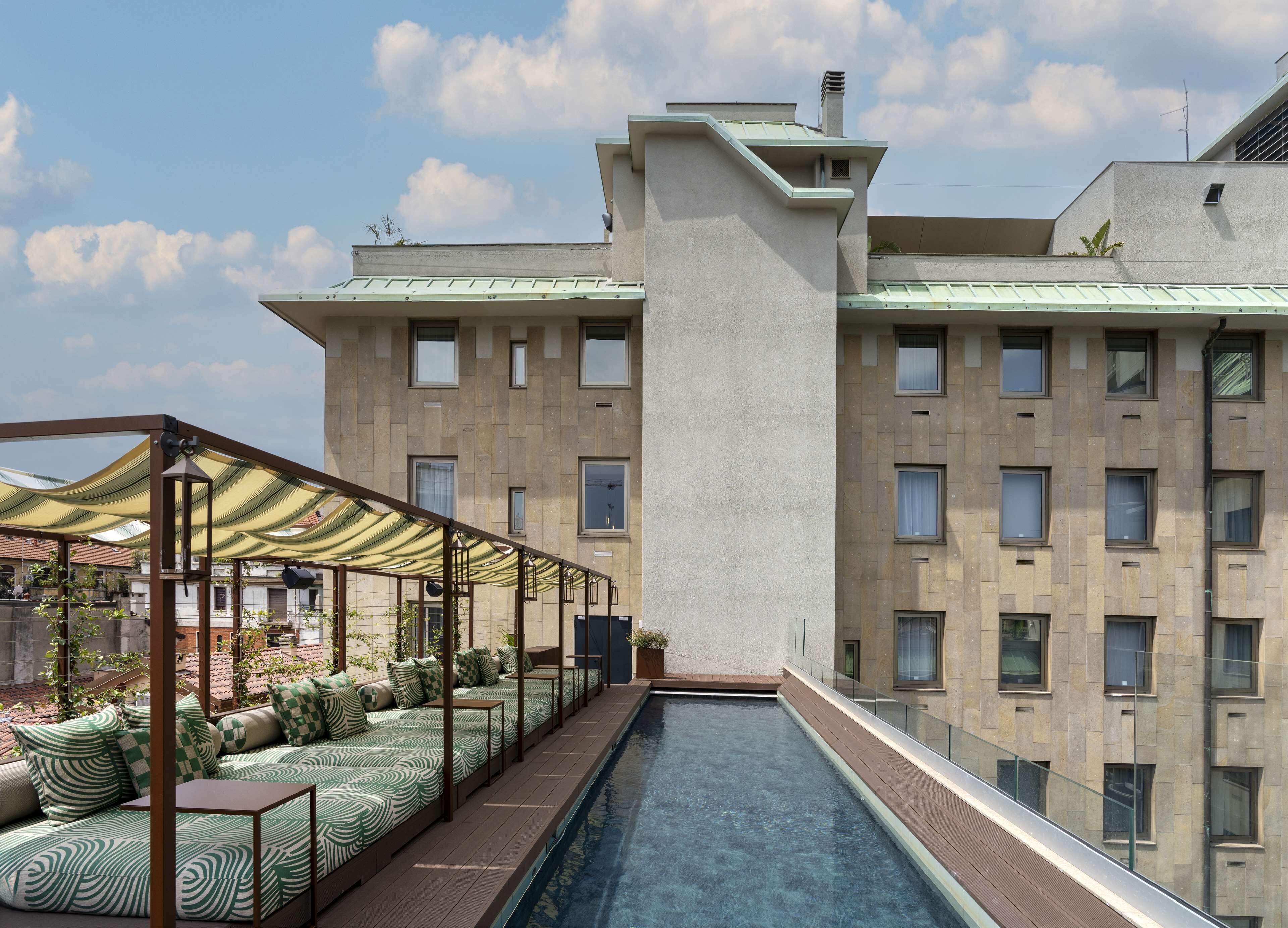 Seasonal outdoor pool