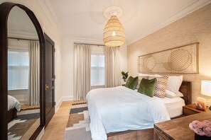 3 bedrooms, WiFi, bed sheets