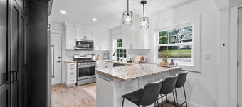 Modern Downtown Lake Oswego Home!