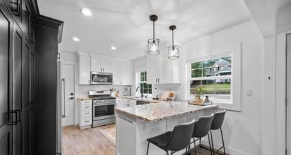 Modern Downtown Lake Oswego Home!