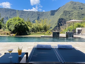 Outdoor pool - Sarana Hôtel & Spa (Salazie)