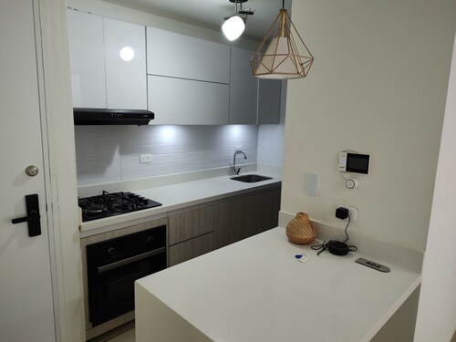 APARTMENT NOT AVAILABLE - DO NOT BOOK