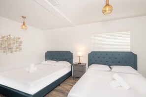 5 Schlafzimmer, Bügeleisen/Bügelbrett, Reisekinderbett, WLAN