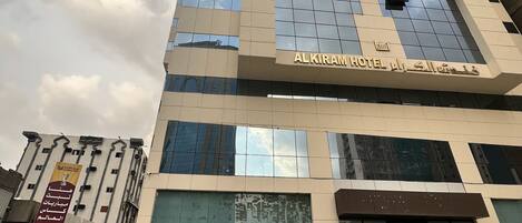 Façade de lâhĂ©bergement