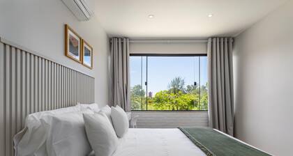 2 km From Praia da Alvorada Near Barra Shopping Am203