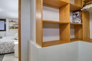 1 dormitori, wifi gratuïta i roba de llit