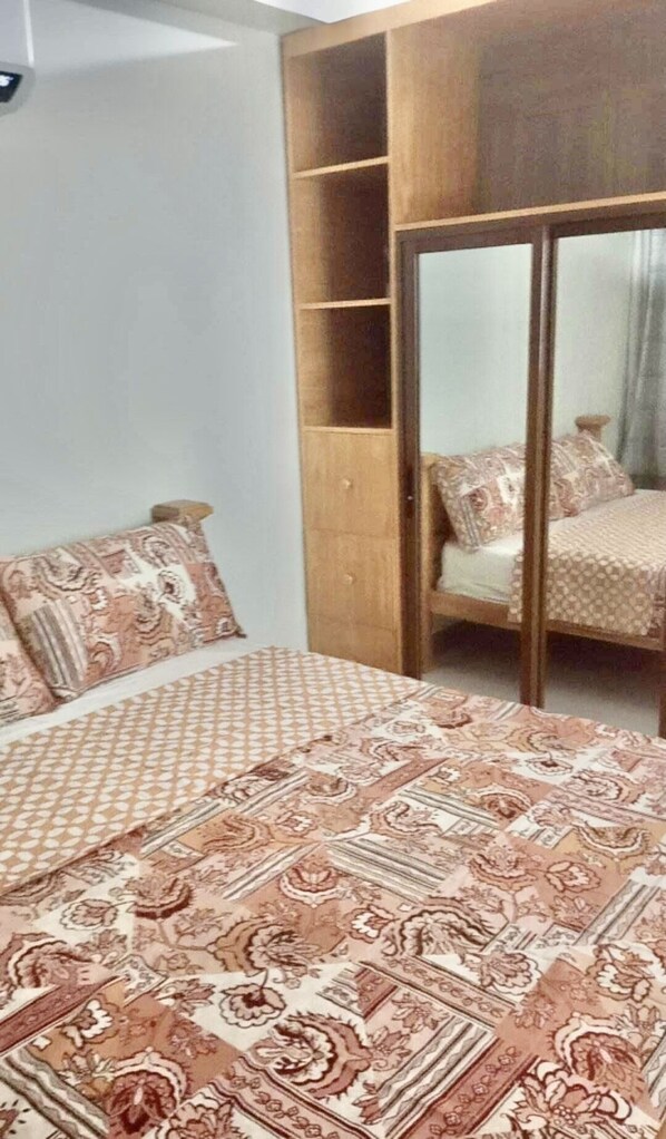 1 bedroom, internet