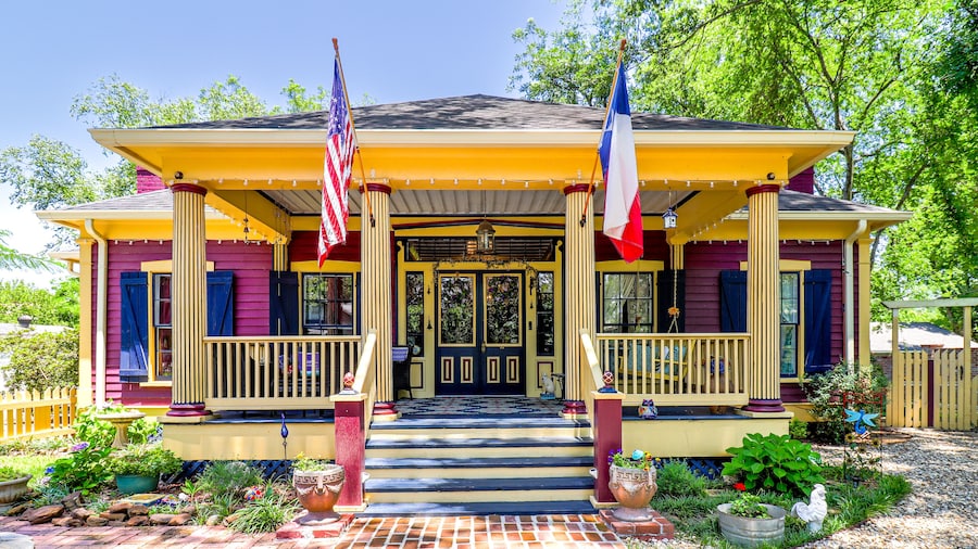 The Steamboat Inn