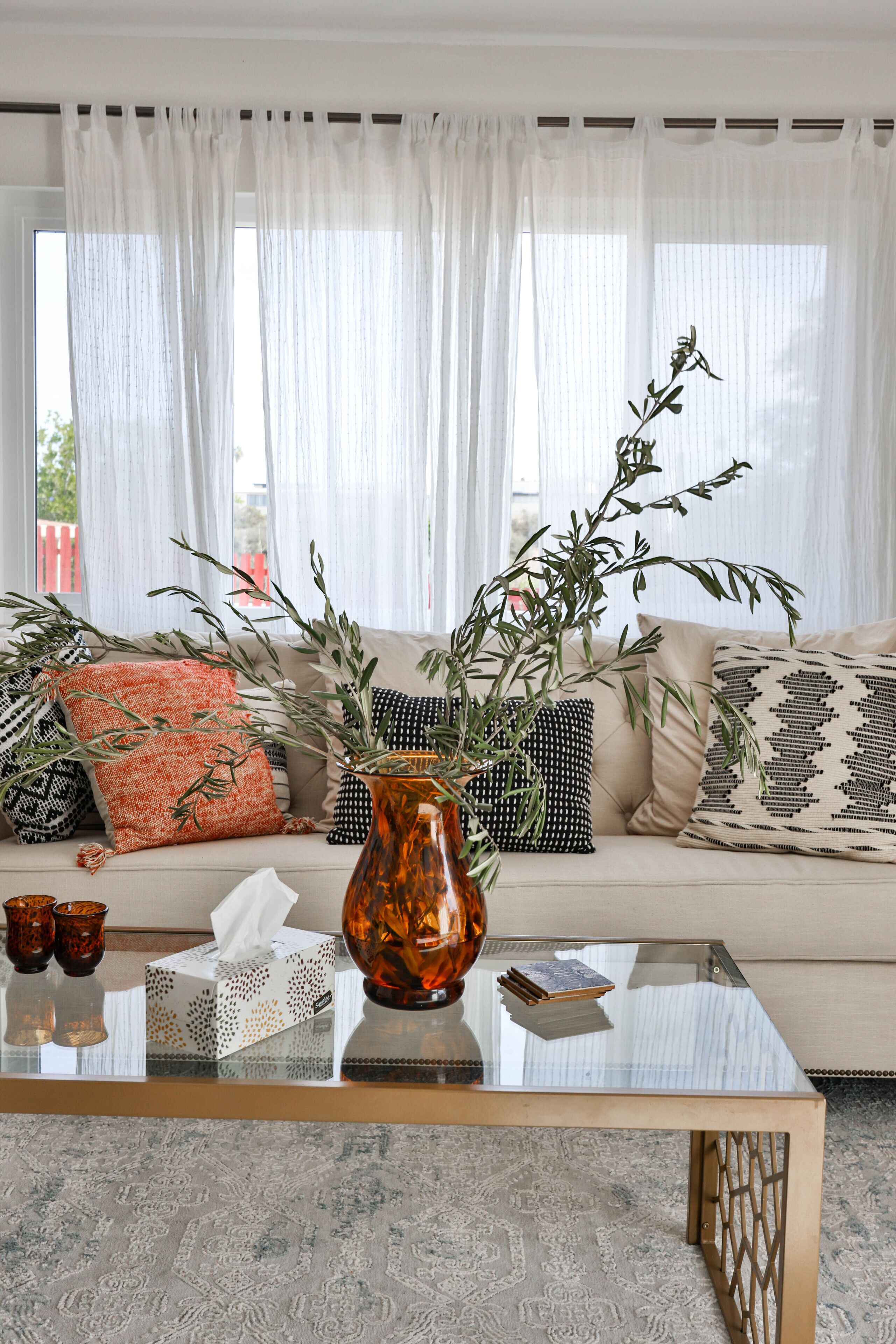 Smart TV, tenis de mesa y libros 