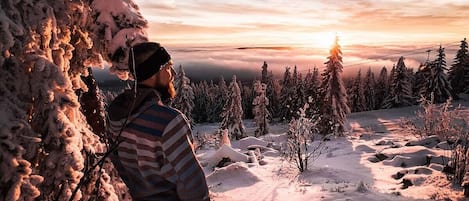 Snow and ski sports