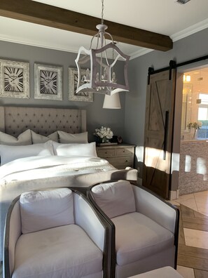 5 bedrooms, iron/ironing board, free WiFi, bed sheets