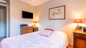 2 soveværelser, strygejern/strygebræt, gratis Wi-Fi, sengetøj