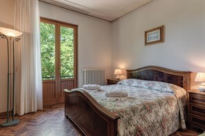 3 bedrooms, iron/ironing board, free WiFi, bed sheets - Holiday Home 'Gigli Di Firenze' with Mountain View, Wi-Fi and Air Conditioning (Rufina)