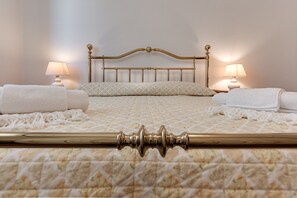 3 habitaciones, tabla de planchar con plancha y wifi gratis 