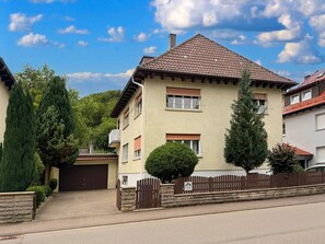 Exterior - Apartment "Bullentäle" with Shared Pool, Terrace & Wi-Fi (Albstadt)