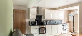 Beautiful 2-Bed House in Egremont Milo's place
