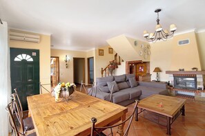 تلفزيون، مدفأة