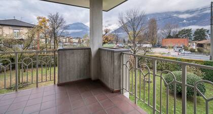 Ferienwohnung "Sweet Dreams" mit Bergblick, Balkonen & WLAN