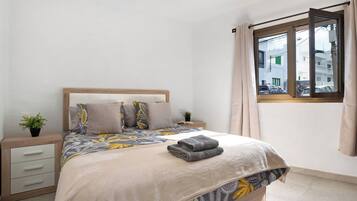 2 bedrooms, free WiFi, bed sheets