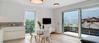 Holiday Apartment "Haus Weinblick 5" with Mountain View, Garden & Wi-Fi