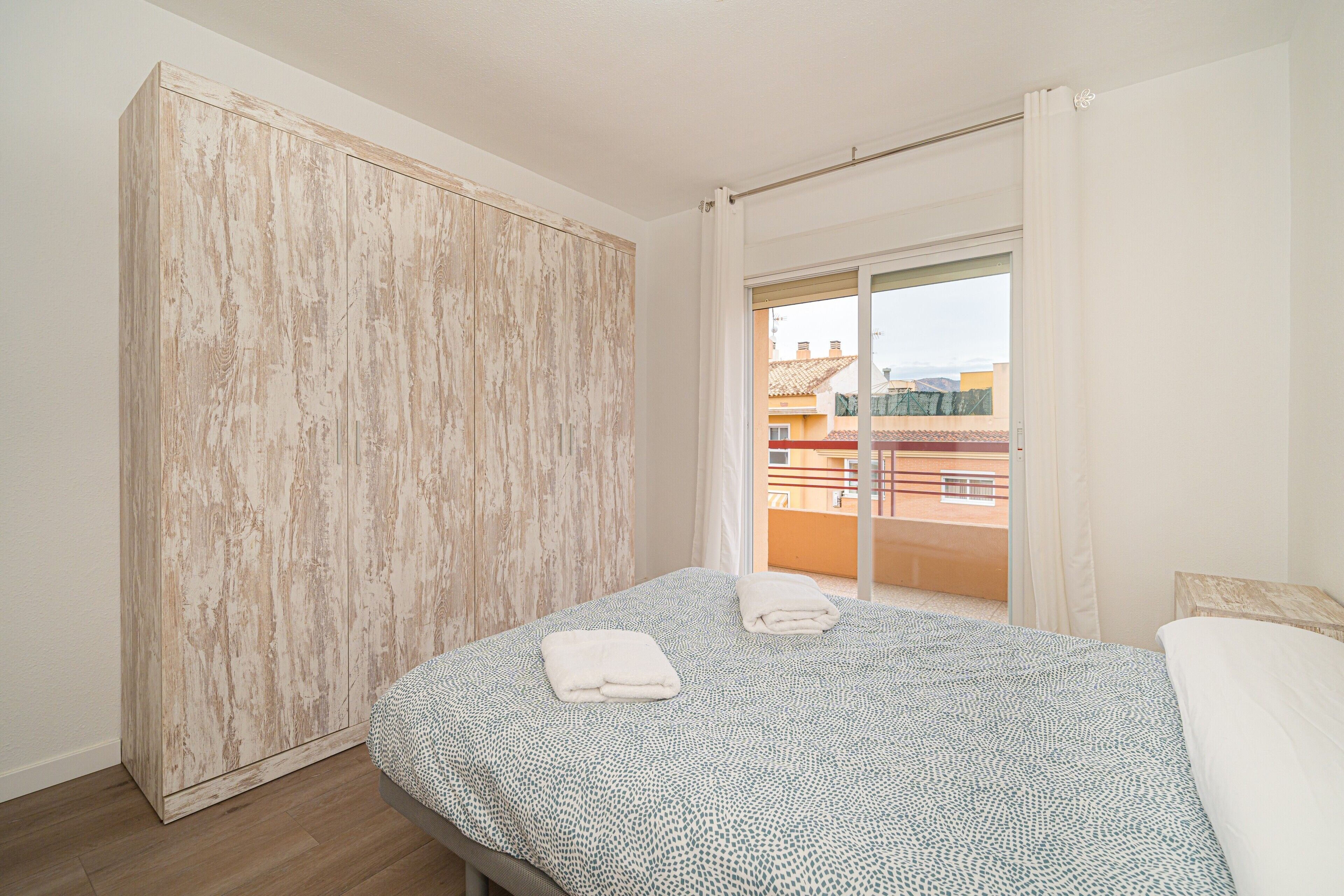 3 bedrooms, free WiFi, bed sheets