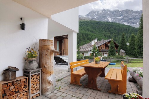 Ferienwohnung "Haus Lena" mit Balkon und WLAN