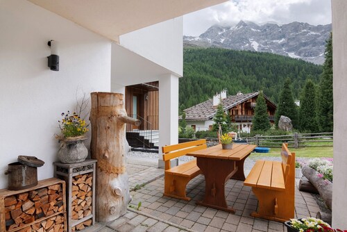 Ferienwohnung "Haus Lena" mit Balkon und WLAN