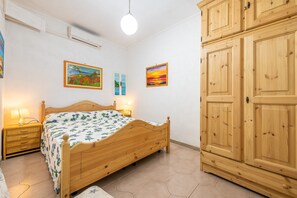 2 habitaciones, wifi gratis y ropa de cama 