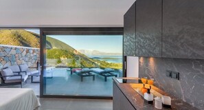 1 slaapkamer, een strijkplank/strijkijzer, gratis wifi, beddengoed
