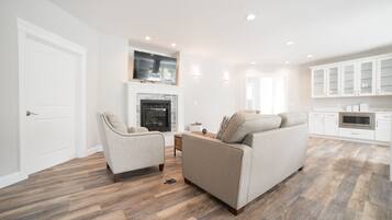 Télévision, cheminée