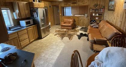 Ranch Bunkhouse - beautiful views, working ranch experience!