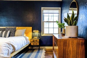 3 chambres, fer et planche à repasser, Wi-Fi, draps fournis