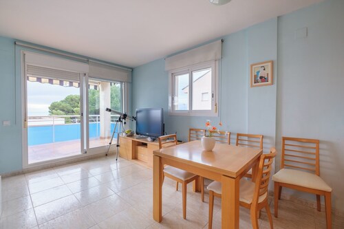 Apartment "Merida" with Shared Pool, Terrace and Wi-Fi