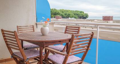 Apartment "Merida" with Shared Pool, Terrace and Wi-Fi